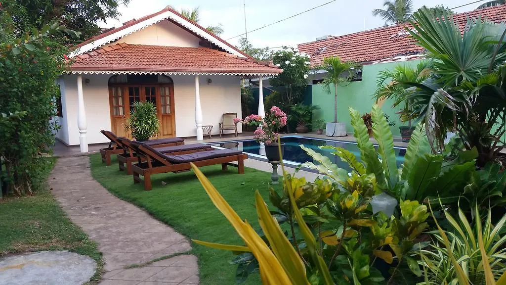 Sujeewani Villa Negombo