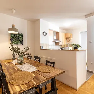 https://gozsdu-court-premier-apartment.inbudapesthotels.com