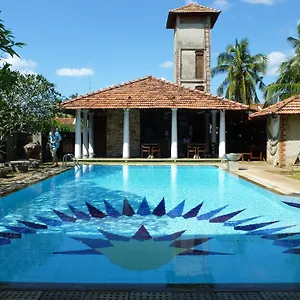 https://villa-araliya.kandyhotelsnow.com