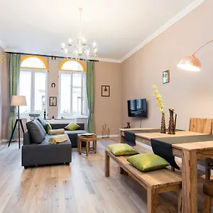 https://downtown-synagogue.inbudapesthotels.com