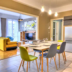 https://central-downtown-apartments.inbudapesthotels.com