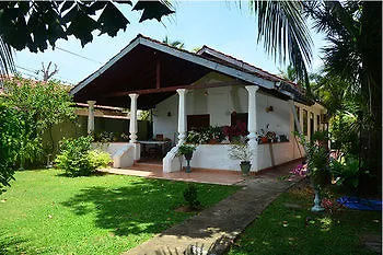 Sujeewani Villa Negombo Sri Lanka